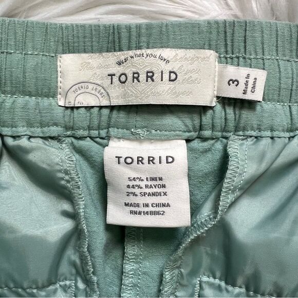 Torrid Women's Casual Linen Blend Shorts Green Size 3X - Plus Sz Summer Costal - Picture 3 of 5